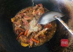 青椒蒜苗炒腊鸭的做法图解6