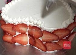 爱心草莓生日蛋糕的做法图解11