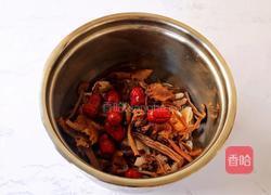 茶树菇炖鸡汤的做法图解7