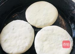 韭菜鸡蛋发面馅饼的做法图解3