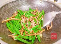 茶树菇炒四季豆的做法图解13