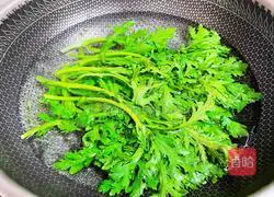 Illustration of how to make cold chrysanthemum 5