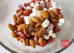 抹茶牛轧糖的做法图解2