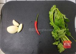 风味芝麻酱干豆腐丝的做法图解1