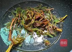 香椿炒蛋的做法图解7