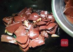 蒜香芹菜猪血的做法图解7