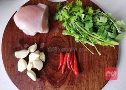 小炒鸡胸肉（减肥必备）的做法图解1