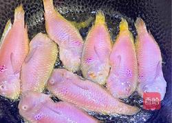 香煎莺歌鱼的做法图解2