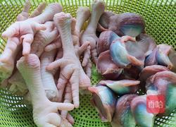 红烧鸭肫鸡爪的做法图解1