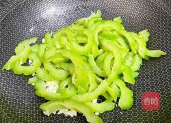清炒苦瓜的做法图解8