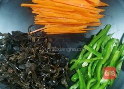 简单滴鱼香肉丝的做法图解2