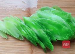 炒莴笋丝的做法图解3