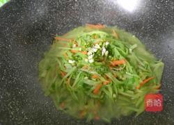 炒莴笋丝的做法图解9