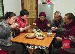野菜酸筒秆炒肥肠 酸辣有嚼劲很下饭的做法图解9