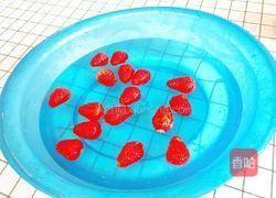 草莓苹果奶昔的做法图解4