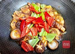 香菇炖鸡腿的做法图解18