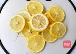 港式柠檬茶的做法图解3