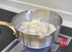 蒜香辣味海鲜意面的做法图解3