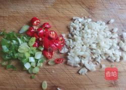 凉拌西葫芦丝的做法图解6