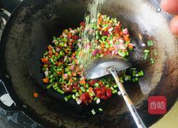 香肠炒米饭的做法图解5