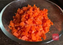 蔬菜瘦肉粥的做法图解2