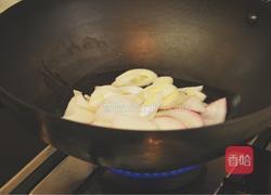 番茄马铃薯炖小牛腩的做法图解4