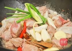 番茄马铃薯炖小牛腩的做法图解6