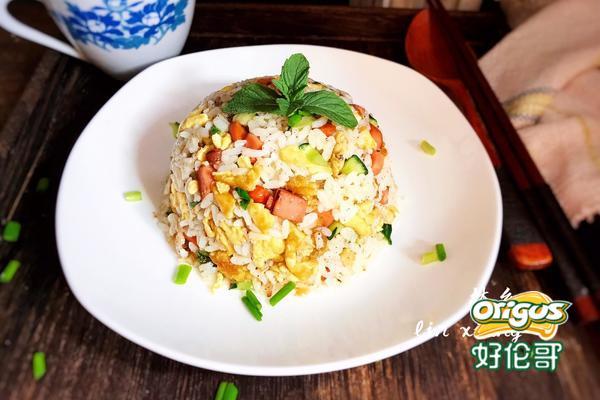 家常五彩炒饭