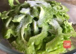 苦瓜鸡蛋摊饼的做法图解3