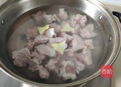 排骨汤的做法图解3