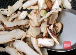 香菇鸡丝面的做法图解5
