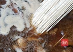 香菇鸡丝面的做法图解16