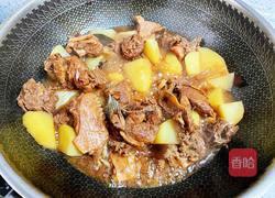 土豆焖鸭的做法图解17