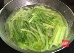 虾皮拌芹菜的做法图解10