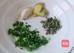 蒜香海带丝的做法图解3