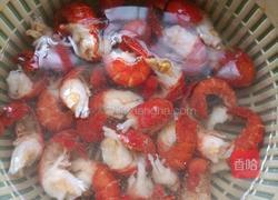 炒虾尾的做法图解1