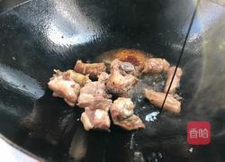 土豆烧鸭肉的做法图解6
