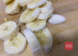 香蕉玉米鸡蛋羹的做法图解1