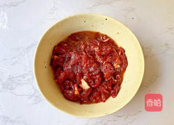 青椒炒牛肉的做法图解2