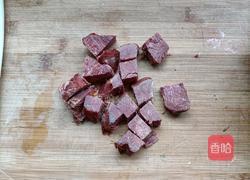 土豆炖牛肉的做法图解1