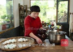 奶奶40年腌制咸鸭蛋老方子 保证100起沙流油的做法图解5