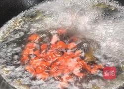 彩蔬炒火腿丁的做法图解6