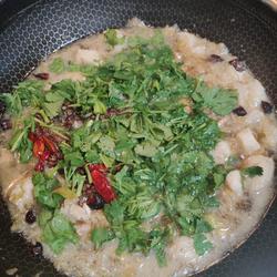 酸菜巴沙鱼