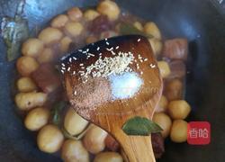 五花肉焖小土豆的做法图解13