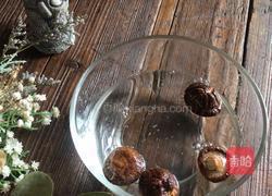 香菇卤肉饭的做法图解1