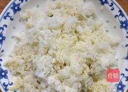 火腿蛋炒饭的做法图解2