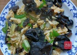 木耳炒鸡蛋的做法图解9