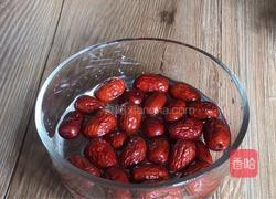 红枣香菇老鸡汤的做法图解2