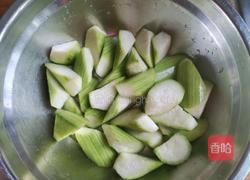 花蛤丝瓜汤的做法图解5