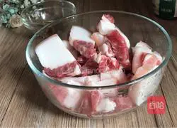 How to make braised pork 1